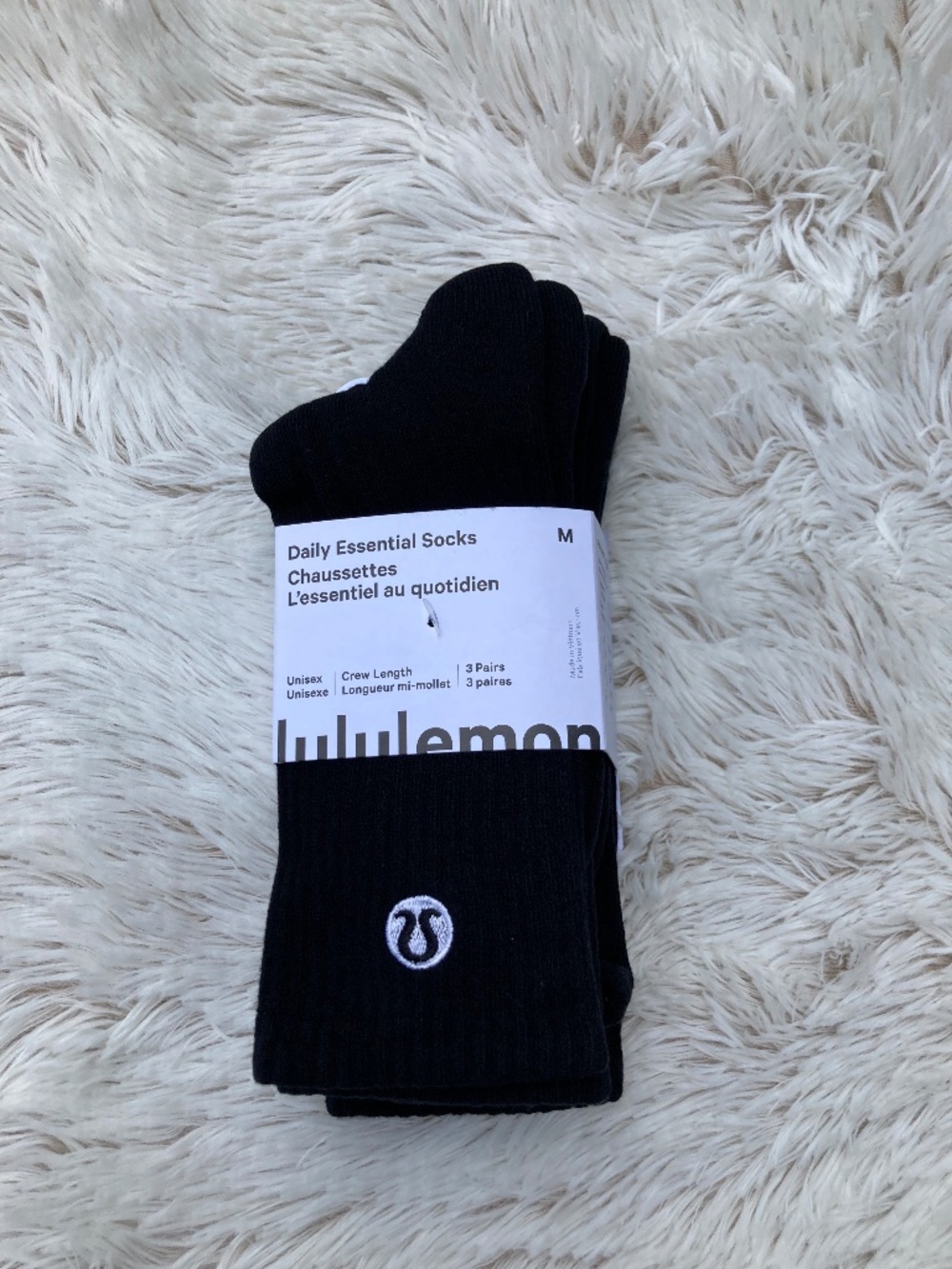 NWT Lululemon Daily Essential Unisex Crew Length 3 pack of Socks Size Medium